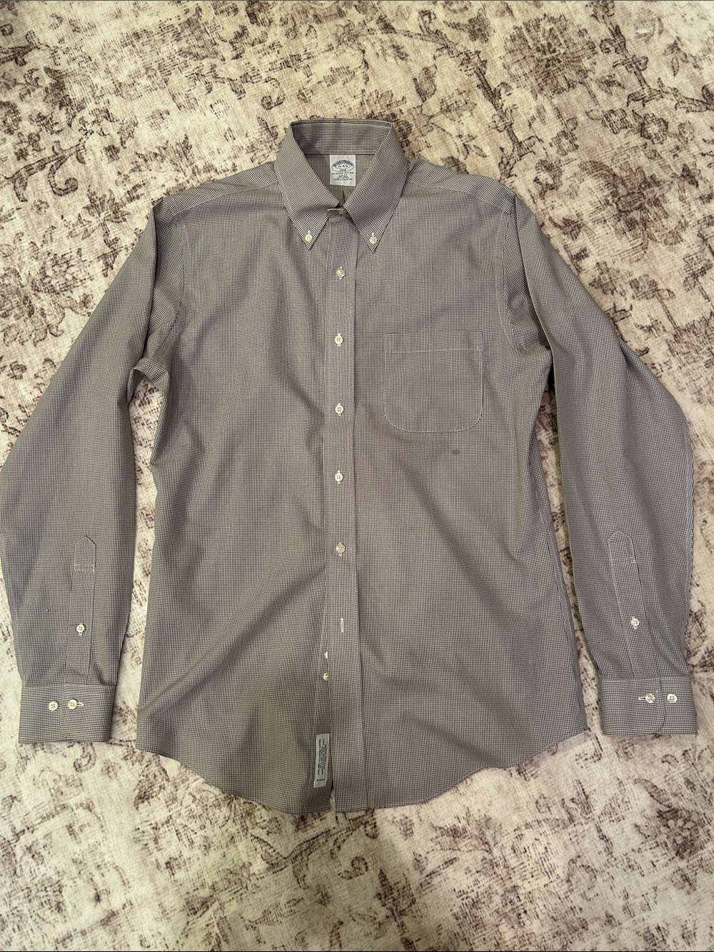 Brooks Brothers Men's Gray Button-Down Dress Shirt with Chest Pocket
